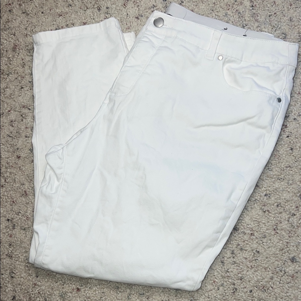 CJ Banks Signature Slimming White Ankle & Cropped Jeans Plus Size 18W